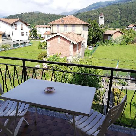 La Rosa Rossa Apartment Cambiasca Luaran gambar