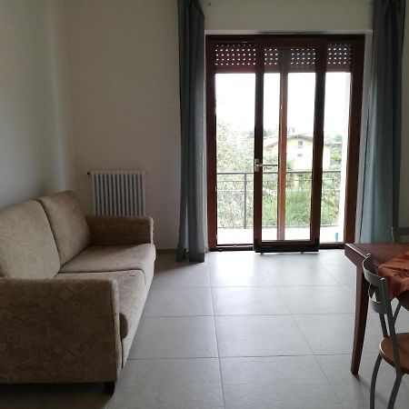 La Rosa Rossa Apartment Cambiasca Luaran gambar
