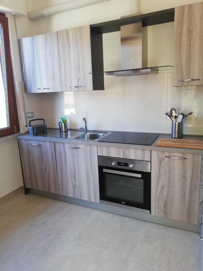 La Rosa Rossa Apartment Cambiasca Luaran gambar
